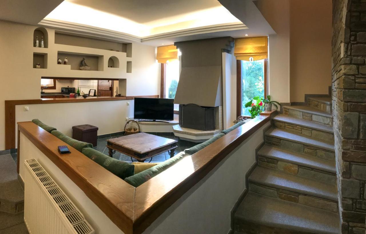 Mountain Breeze Sanctuary Villa โวโลส ภายนอก รูปภาพ