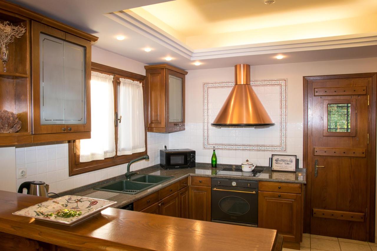 Mountain Breeze Sanctuary Villa โวโลส ภายนอก รูปภาพ